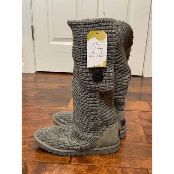 Ugg Australia Gray Classic Cardy Knee High | Fold Over Boots W/ Buttons, Size 9 - Picture 5 of 12